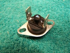 Goodman Amana L180F Rollout Limit Switch 10123536 101235-36