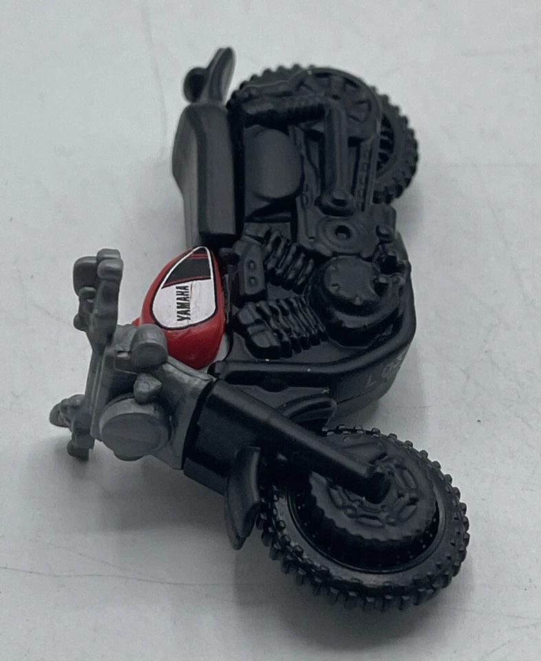 Motocicleta Matchbox #89 Yahama SCR 950, 2018 Foto 3 de 4