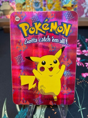 Pikachu #025 Charizard Vintage Vending Machine Prism Sticker 2000 - Pokemon Card