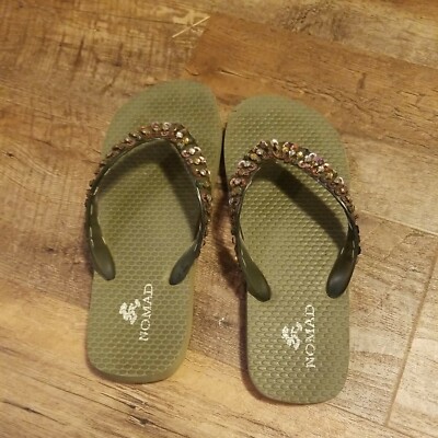 Nomad Size 7 Flip fops