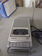 Vintage SounDesign Portable Cassette Tape  Recorder Portable 4366 W Power Cord