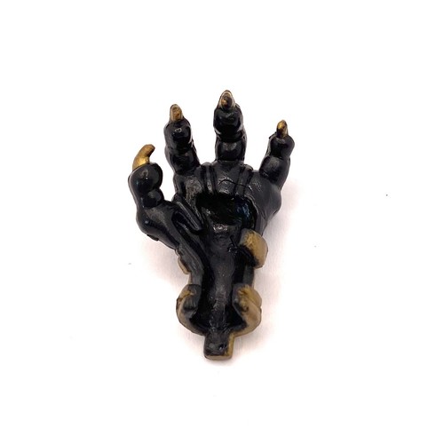 RARE Mummies Alive 1997 Nefertina Action Figure Claw Armor Armour Toy Part Lot - Picture 5 of 7