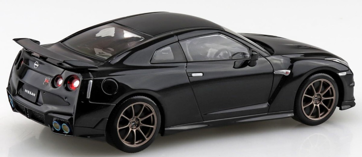 Nissan GT-R マットブラック 1/24 2008 Nissan GT-R R35 Gloss Black 1/24 | eBay