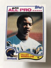 1982 TOPPS KELLEN WINSLOW #241 ALL-PRO CHARGERS FOOTBALL CARD