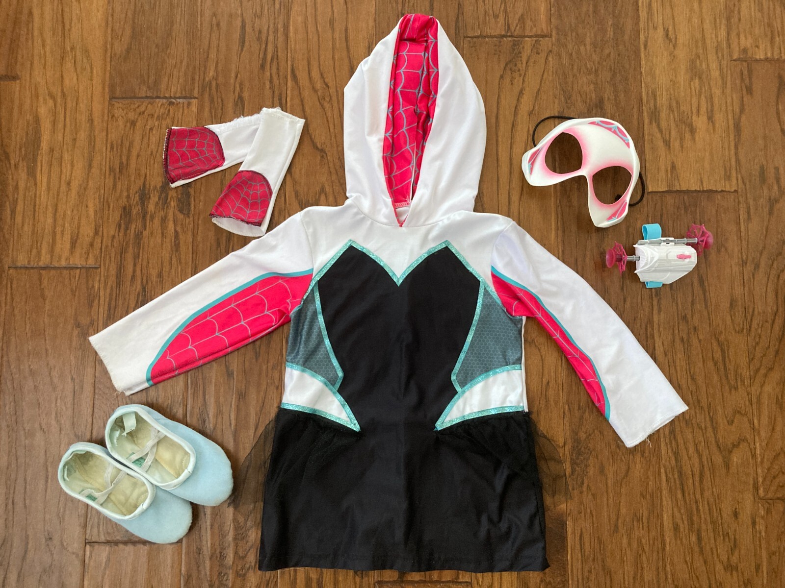 Spider Gwen Stacy Ghost Halloween Costume Size 46 +… Gem