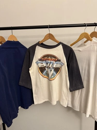 Van Halen Raglan Cut World Tour Concert / Band 1970s vintage concert t-shirt, vintage, single stitch, B+ condition