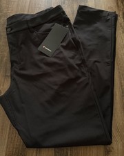 NWT Men s Lululemon Size 38 ABC Skinny Fit 5 Pocket Pant 32 L Warpstreme Black