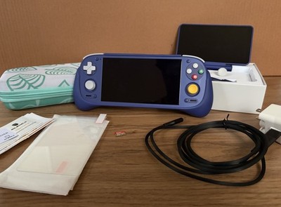 Retroid Pocket 5 GC BUNDLE DUAL SCREEN, THUMB-GRIPS + EXTRA STORAGE, GRIP & CASE