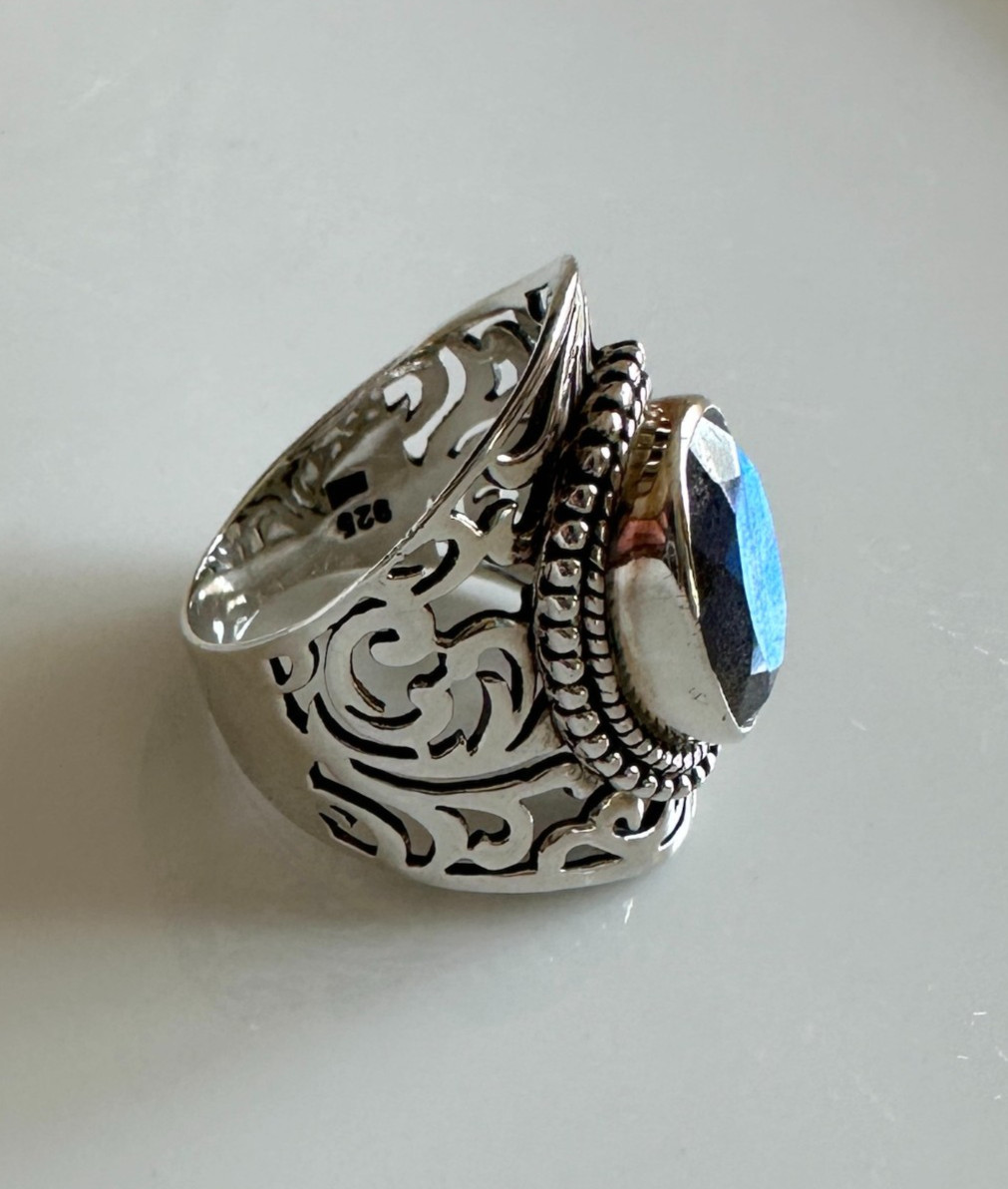 Himalayan Labradorite Stone in Solid Filagree Ste… - image 4