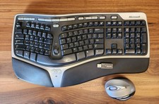 Microsoft Natural Tastiera Ergonomica Wireless 7000, Mouse e Dongle USB 2,4 GHz