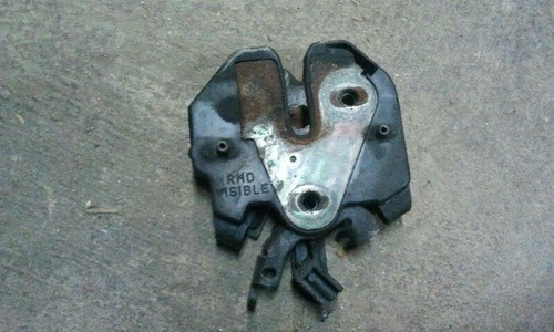 Volvo 850 LW 2.5 GLE Schloss Motorhaube Motorhaubenschloss hinten rechts