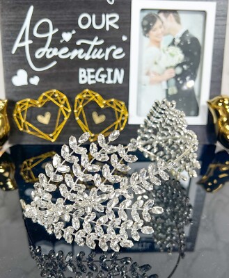 Crystal Bridal Tiara, Floral Wedding Tiara, Bridal Crown  display picture 1