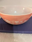 Vintage (1957-1966) Pyrex Gooseberry Cinderella Mixing Bowl 9" Pink And White