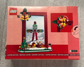 LEGO #40702 CHRISTMAS PICTURE FRAME LIMITED EDITION 2024 - UN OPENED