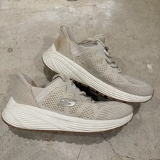 Skechers Swift Fit Hands Free Slip-In Womens Shoes Beige Size 8 STAINS j