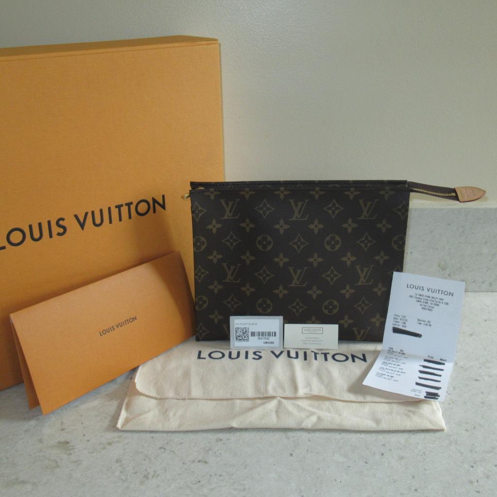 NEW2020 Louis Vuitton Monogram Cosmetic Makeup Toiletry Pouch 26