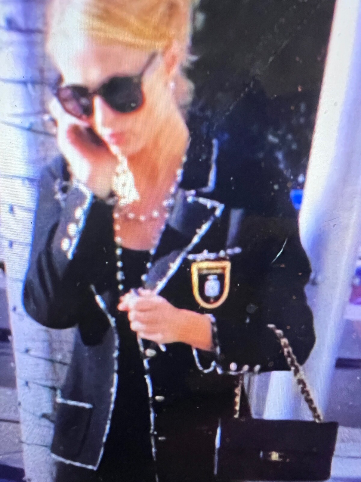 CHANEL 05C VINTAGE TWEED BLACK WHITE JACKET SILVER TRIM GOLD CC PATCH FR44-42 image 6