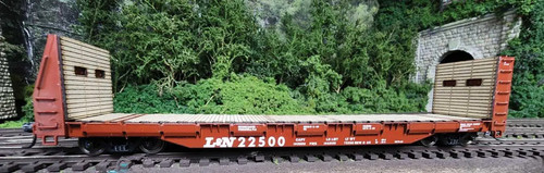 State Tool & Die HO Bulkhead Flatcar Louisville & Nashville LN #22595 724 | Condition: New
