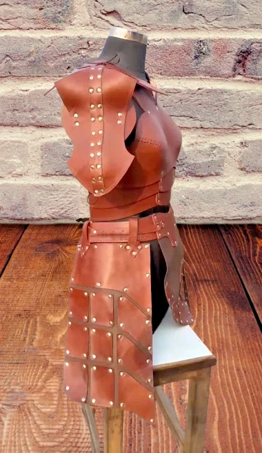 Handmade Red Leather Gladiator Armor Dress for Women - LARP, Cosplay, Costume - Image 3 of 4