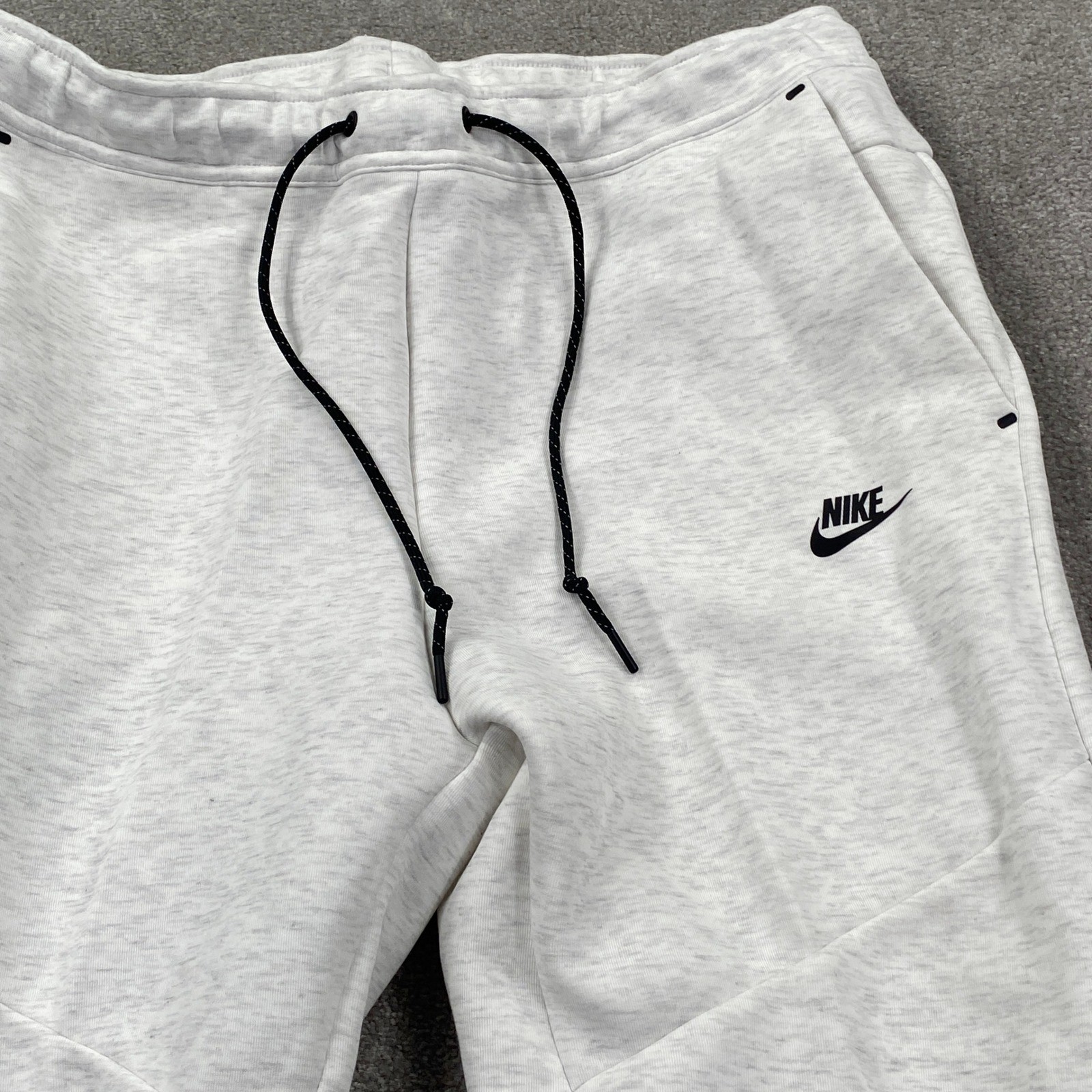 Nike Tech Fleece Jogger Pants Mens XL Grey HV0959-051 Athletic Casual thumbnail 4