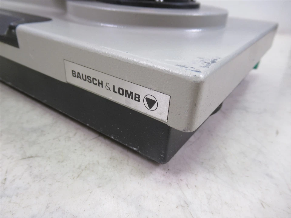 Microscopio biológico binocular Bausch & Lomb 31-74-24 para uso en laboratorio Foto 2 de 4