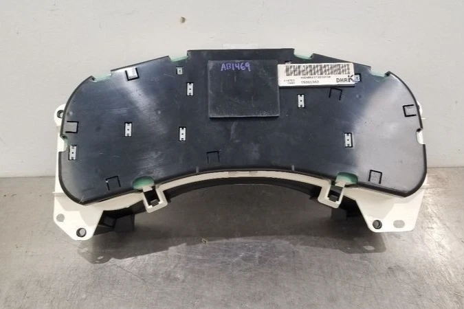 2000-2002 Chevy Silverado 1500 2500 3500 Speedometer Cluster MPH AT US OEM - Image 3 of 4