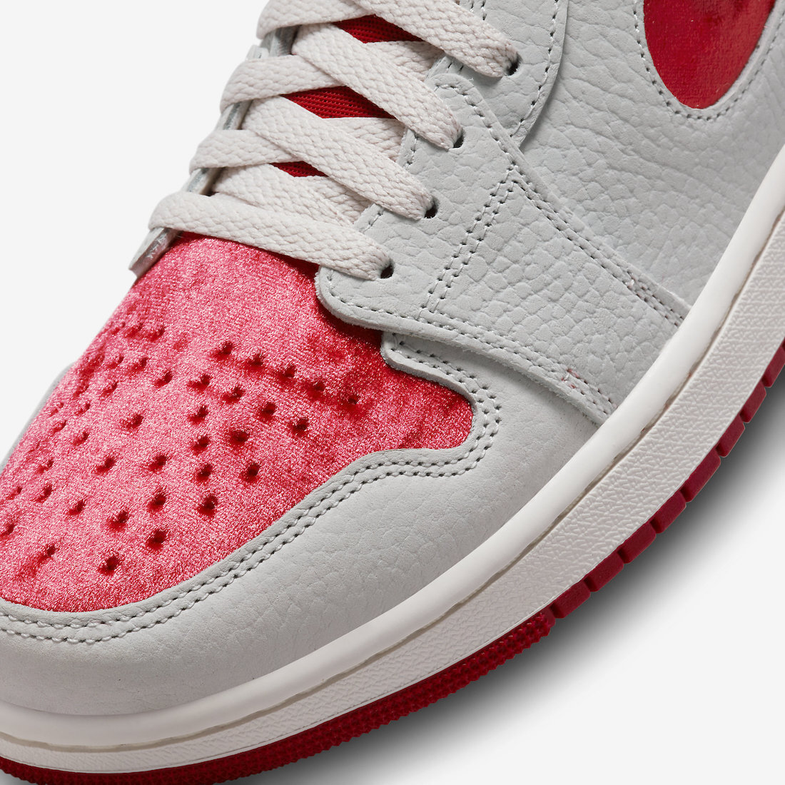 Nike Air Jordan 1 Zoom CMFT 2 Valentines Day DV1304-106 Womens New
