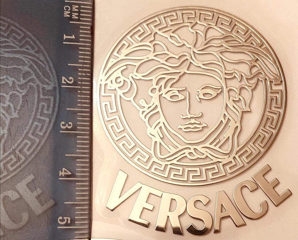 Set X 4 Stickers Versace Medusa Colour GOLD  Size 35 X 35 mm autocollant Label - Imagen 2 de 2