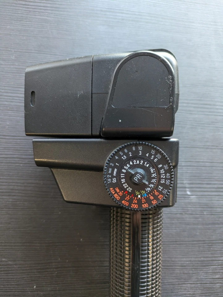 Sunpak Auto 544 Thyristor Handle Mount Flash Untested No Battery Pack - Image 4 of 4