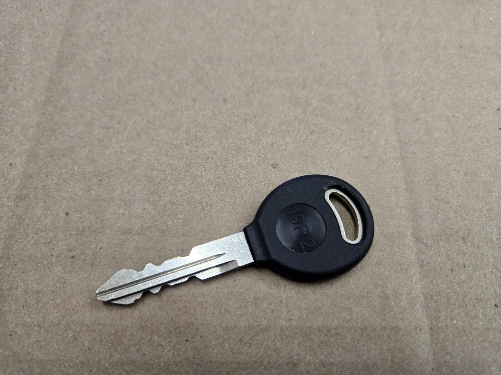 Hillman Aftermarket Black & Chrome Ignition Door Key 19R2 | eBay