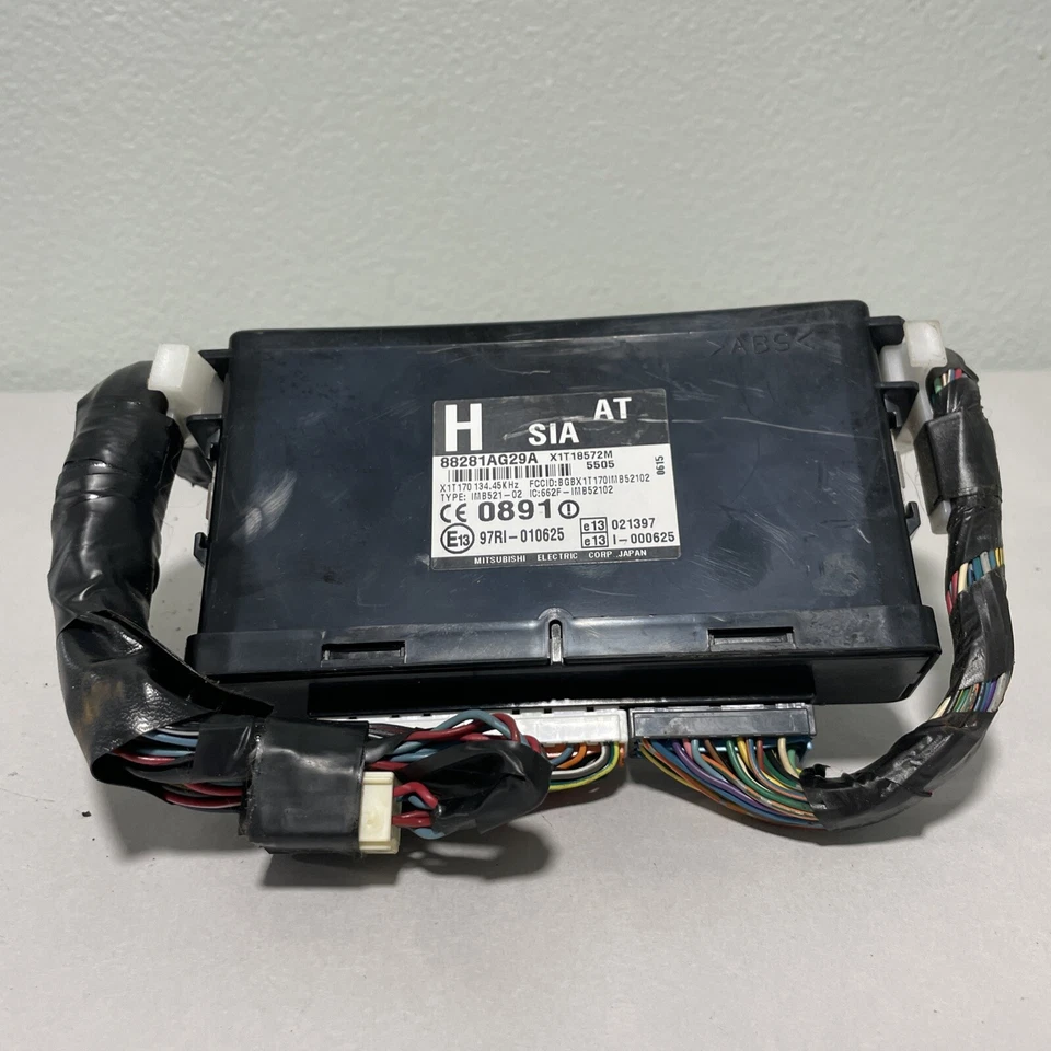 Unidad de control de alarma antirrobo Subaru Legacy Outback 2006-2007 OEM 88281AG29A Foto 3 de 4