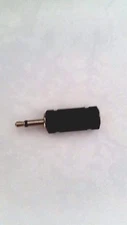 GC ELECTRONICS 30-1587 3.5MM STEREO MINI FEMALE TO 3.5MM M0N0 MALE LOT OF 2PC