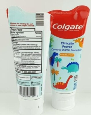 SET OF 3 Colgate Kids toothpaste dinosaurs Mild Bubble Fruit 3.5 oz