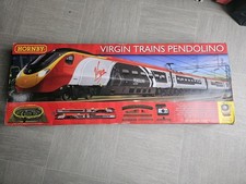 Hornby Virgin Trains Pendolino OO Gauge Starter Set with Track & Controller