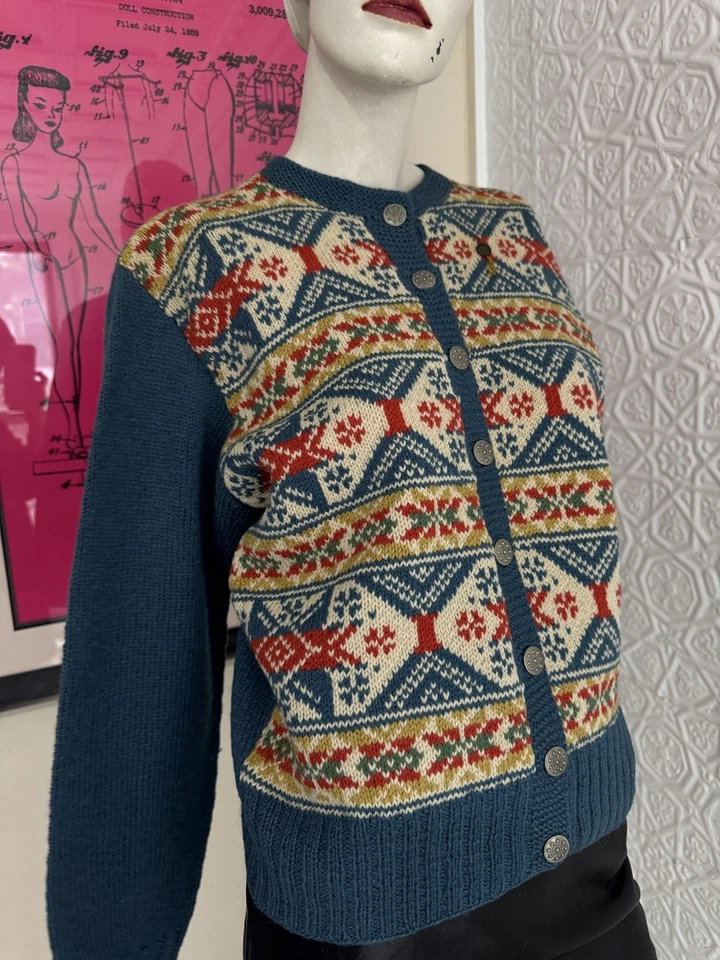 Cárdigan de lana noruego vintage de mediados de siglo-tejido-pesado-invierno-Husfliden-azul-M Foto 2 de 4