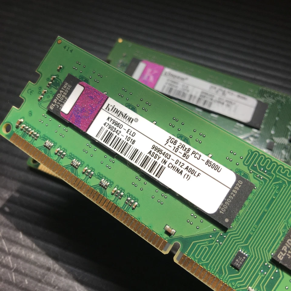 ONE Kingston KY996D-ELD 4790342-1018  2GB 2Rx8 PC3-85000U PC Memory - Image 2 of 4