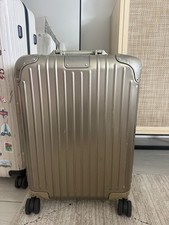 RIMOWA Aluminum Suitcase Champagne Gold 4 Whe...