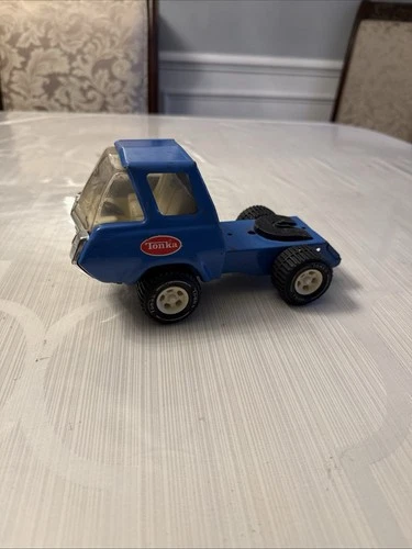 Vintage 1970s Tonka Toy Truck Semi Cab 8" Blue Pressed Steel
