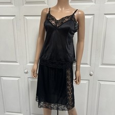 VTG Vanity Fair Black Nylon/Lace Lingerie Set Cami Top And Skirt Women s Size M