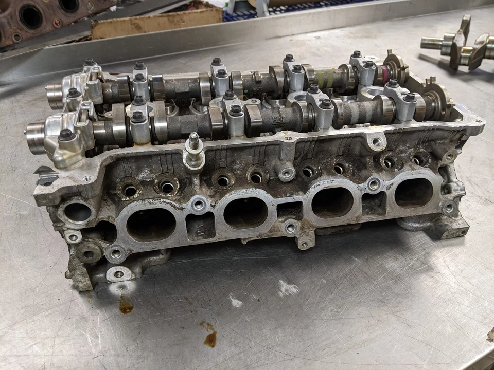 Culata izquierda para Nissan Versa 1.6 12-13 Foto 2 de 4