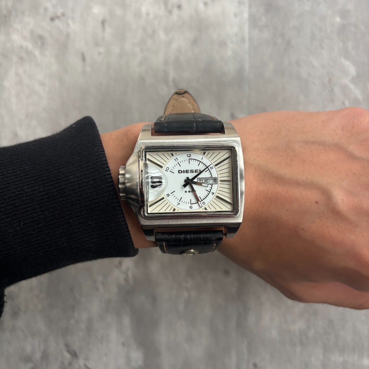 時計 00s DIESEL square watch silver Y2K DIESEL Square Watch Silver White Y2K Vintage Japan | eBay