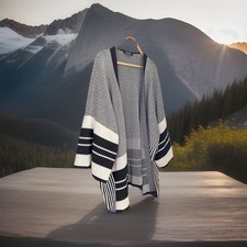 Hochwertiger Strick Cape Mit Fransen, Ethno-Stil, Marke Verpass, One-size