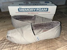 Skechers Women's Bobs Plush-Peace & Love Taupe Shoes 8.5