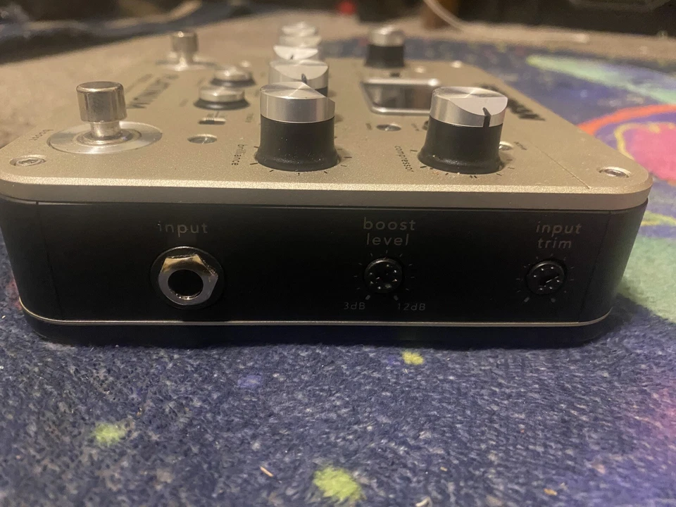 Ecualizador Fishman Platinum Pro *Paquete* Foto 2 de 4