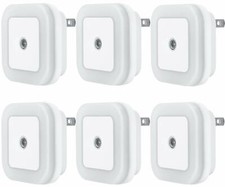Lightsmax Dusk-to-Dawn Sensor LED Night Light Pack of 6 Cool White