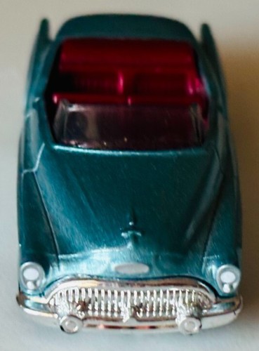 Matchbox 1953 Buick Skylark Light Blue MB1241 Great Condition Free Tracked Post - Picture 2 of 5