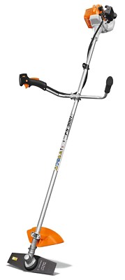STIHL FS 3001 PETROL BRUSHCUTTER: EFFICIENT MOWING of LARGER GREEN AREAS