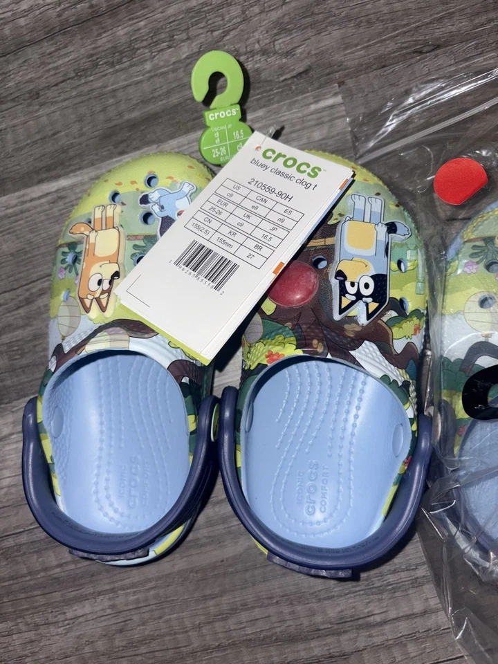Sandalias con zueco azul Crocs para niños talla 8 niños pequeños zapatos sin cordones de dibujos animados azules Foto 2 de 4