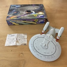 Playmates Star Trek The Next Generation Starship Enterprise NCC-1701-D Ship