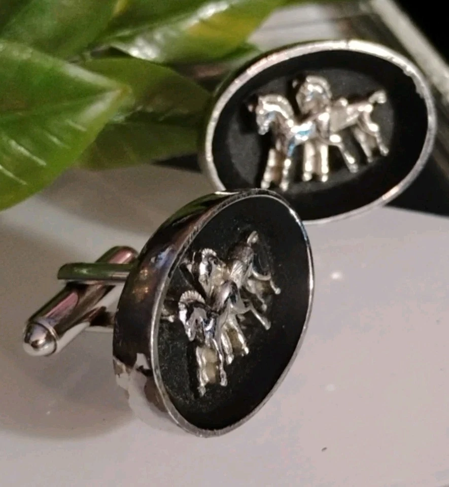 Cavalos de caminhada vintage MCM com abotoaduras pretas banhadas a prata 1"! - Imagem 4 de 4